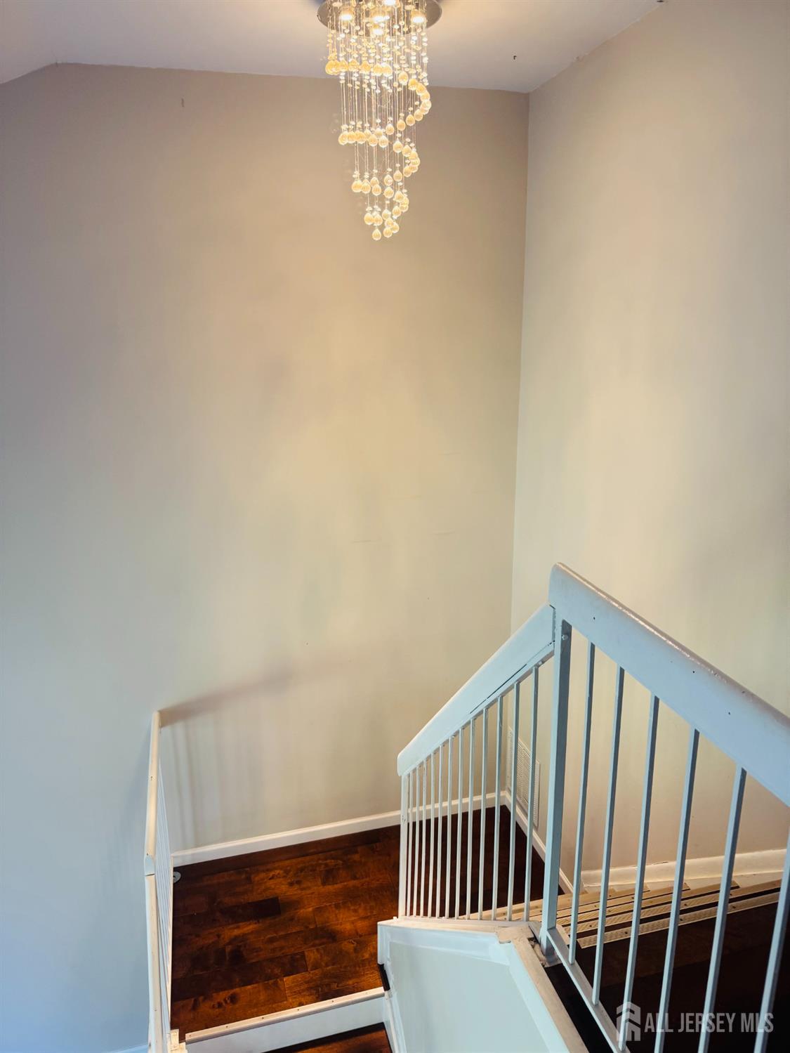 171 Nebula Road Piscataway, NJ 08854 - Photo 10 of 19