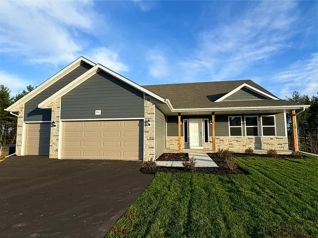$561,600 | 402 North Julie, Belleville, WI 53508