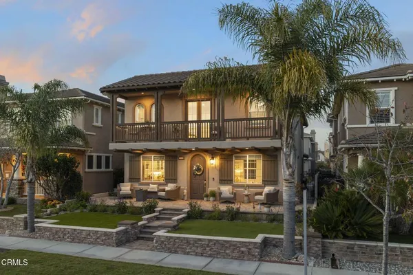 $1,750,000 | 4045 Harbour Island Lane, Oxnard, CA 93035