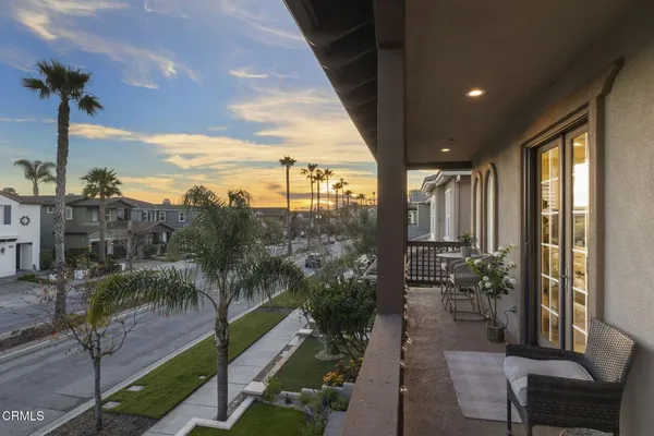 $1,750,000 | 4045 Harbour Island Lane, Oxnard, CA 93035