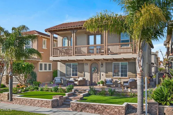 $1,750,000 | 4045 Harbour Island Lane, Oxnard, CA 93035