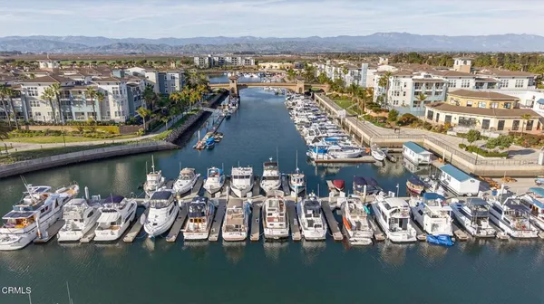 $1,750,000 | 4045 Harbour Island Lane, Oxnard, CA 93035