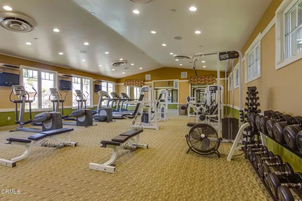 $1,750,000 | 4045 Harbour Island Lane, Oxnard, CA 93035