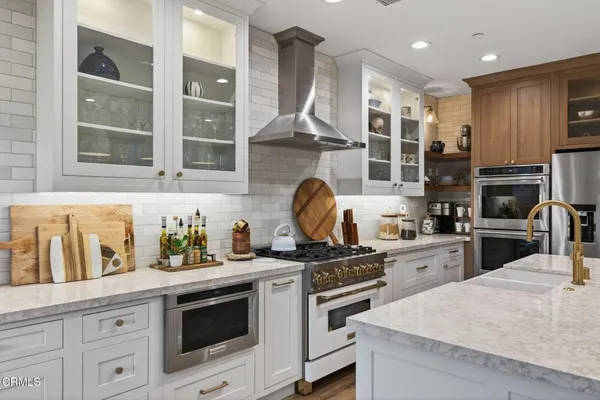 $1,750,000 | 4045 Harbour Island Lane, Oxnard, CA 93035