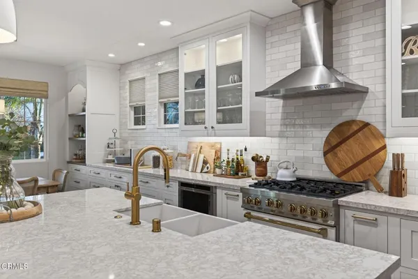 $1,750,000 | 4045 Harbour Island Lane, Oxnard, CA 93035