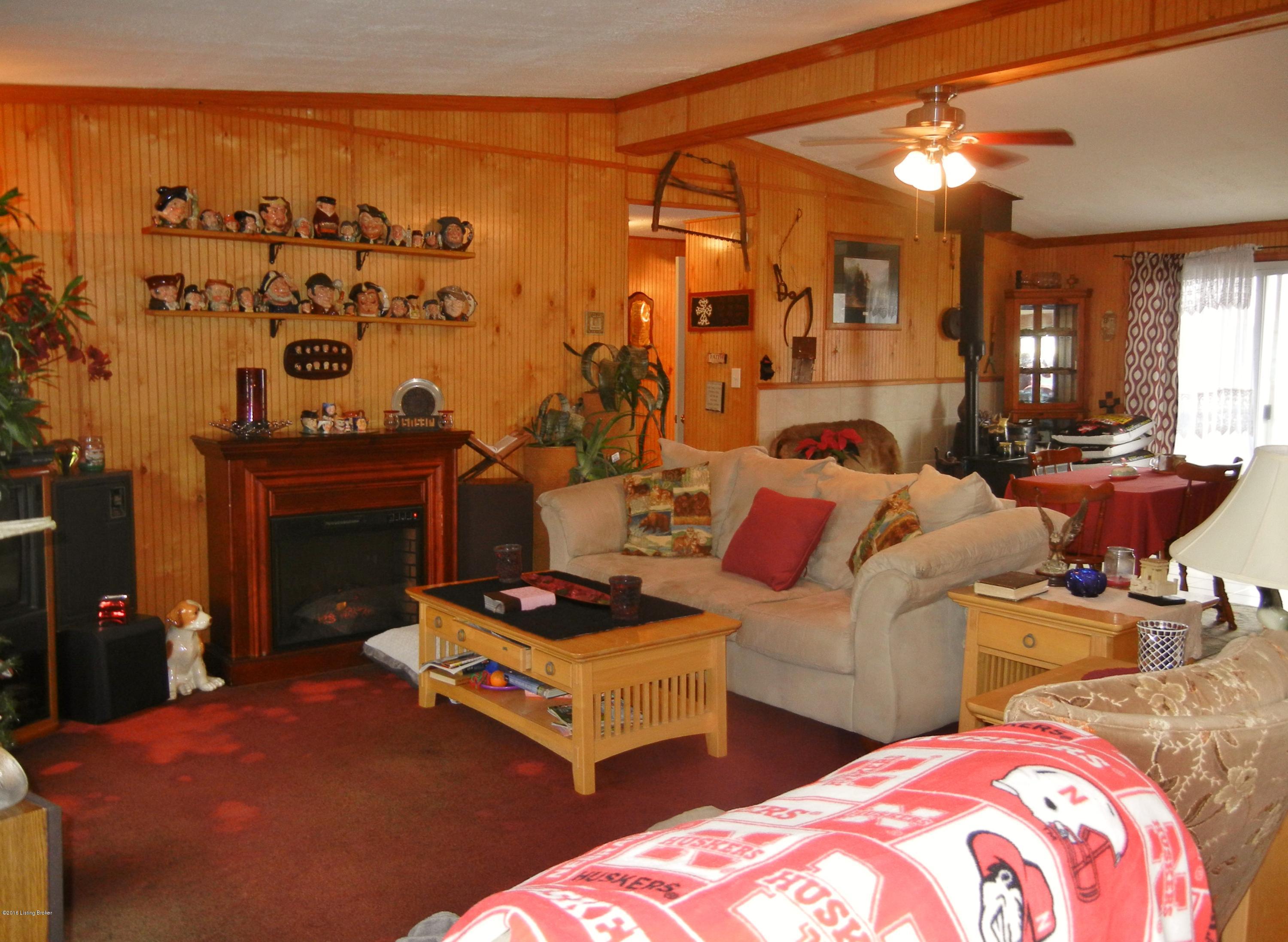 9884 Maddox Ridge Road Turners Station, KY 40075 - Photo 2 of 44 2016-12-07 14.12.17