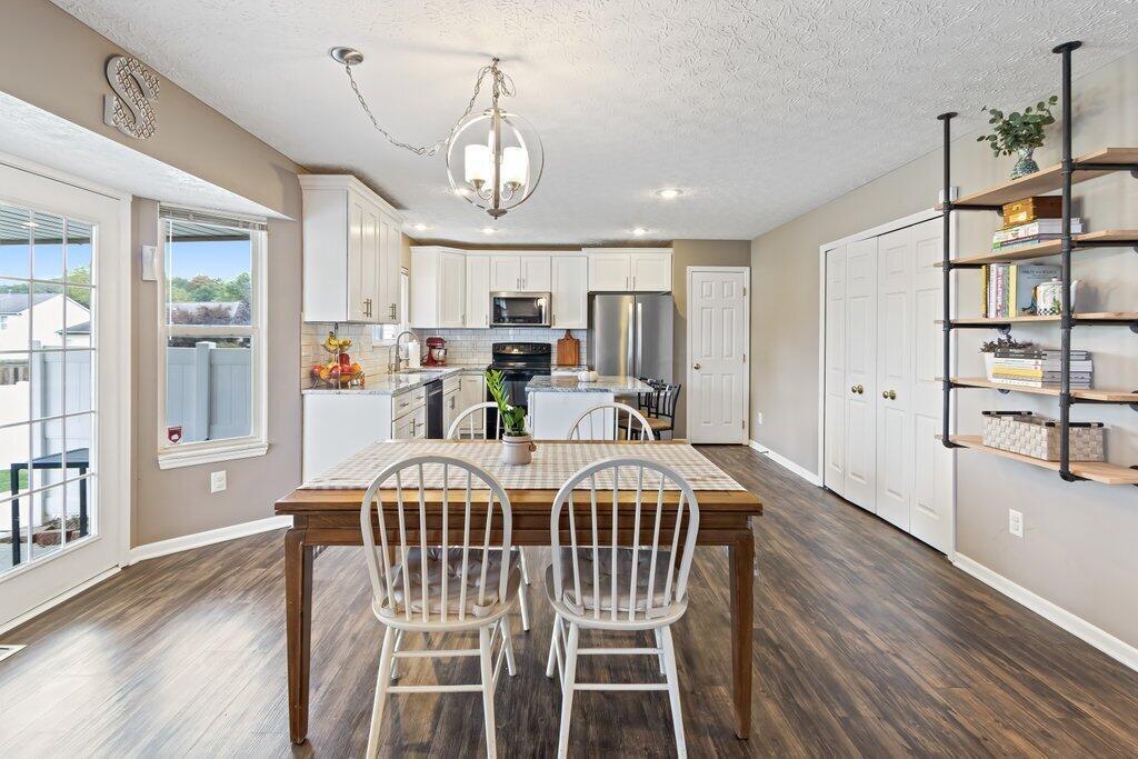 309 Shawnee Loop South Pataskala, OH 43062 - Photo 16 of 34 309 Shawnee Loop South-11.jpg-SMALL