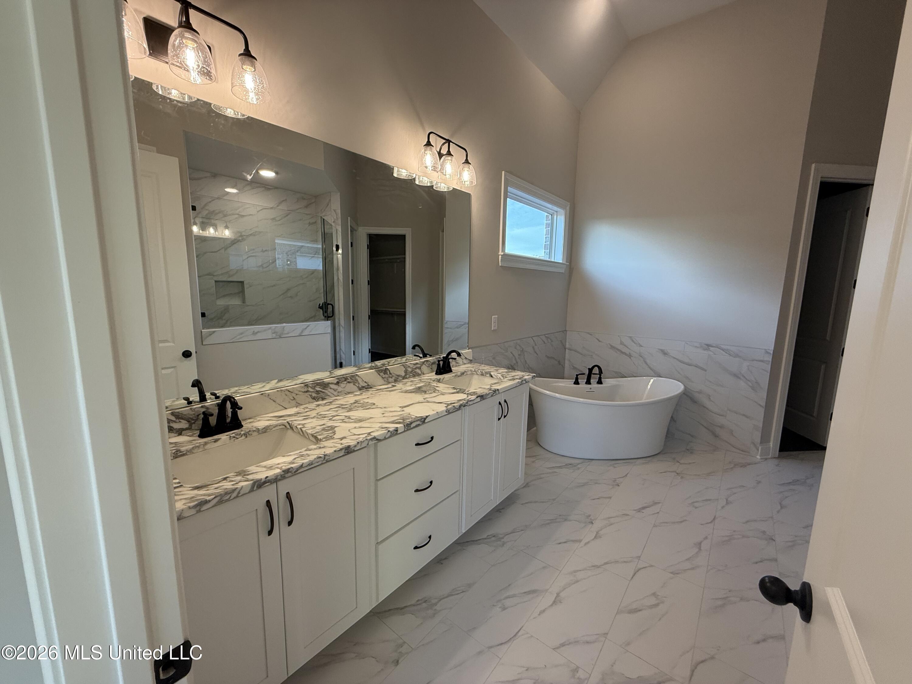 2275 Livingston Way Hernando, MS 38632 - Photo 19 of 48 IMG_3298