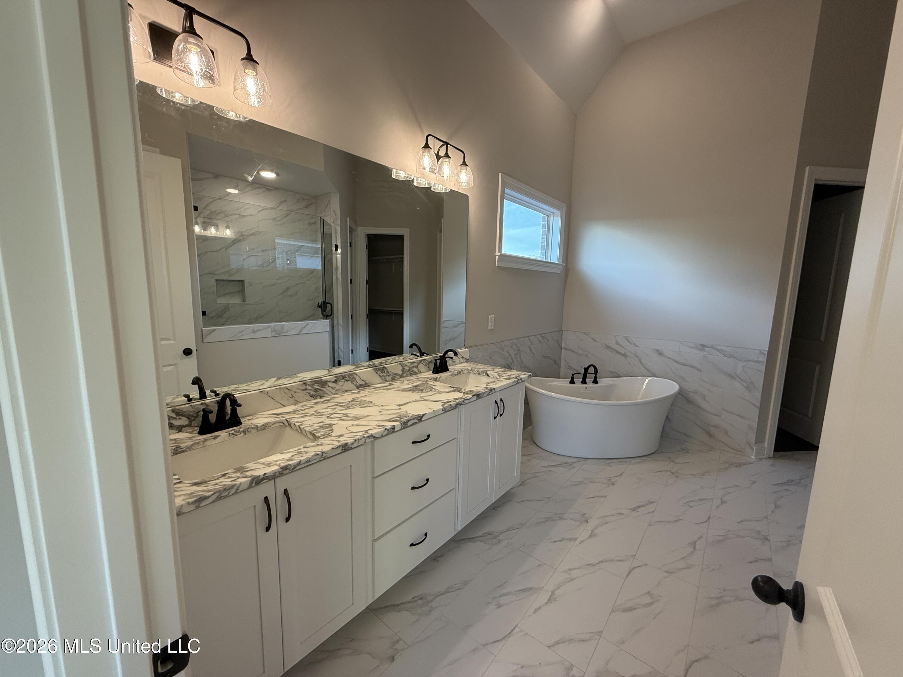 2275 Livingston Way Hernando, MS 38632 - Photo 21 of 48 IMG_3296