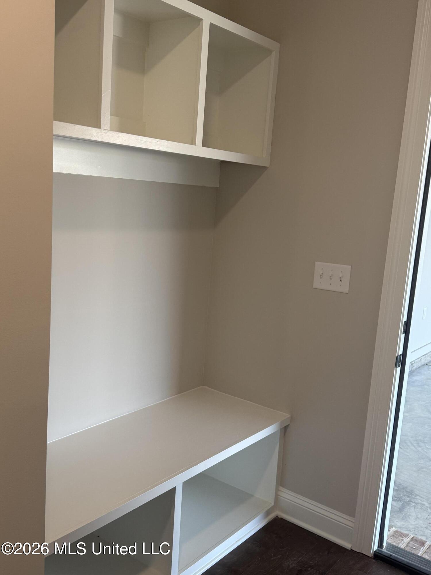 2275 Livingston Way Hernando, MS 38632 - Photo 9 of 48 IMG_3283