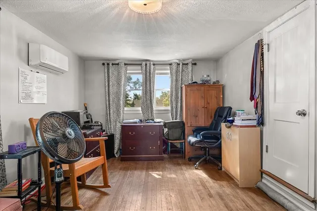 $226,000 | 928 East 78th Street, Kansas City, MO 64131