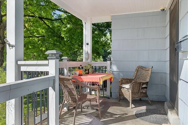 $226,000 | 928 East 78th Street, Kansas City, MO 64131