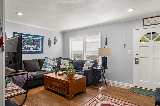 $226,000 | 928 East 78th Street, Kansas City, MO 64131