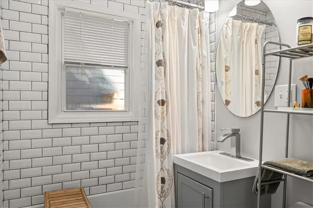 $226,000 | 928 East 78th Street, Kansas City, MO 64131