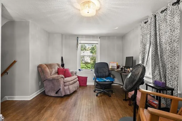 $226,000 | 928 East 78th Street, Kansas City, MO 64131