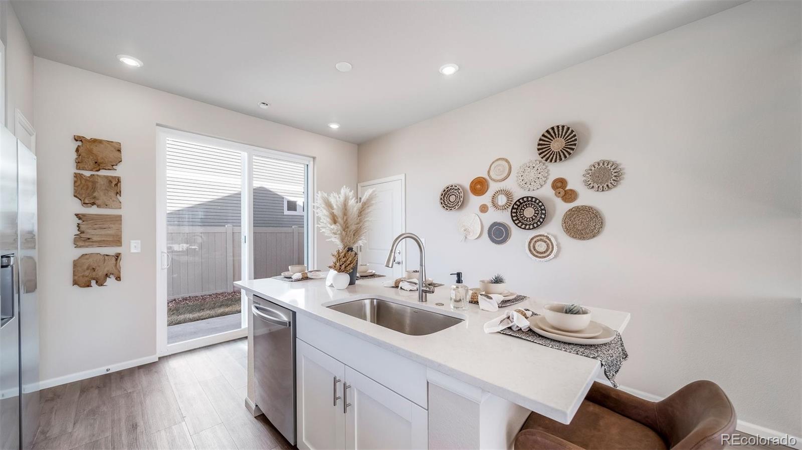 622 Wagon Wheel Way Bennett, CO 80102 - Photo 9 of 39