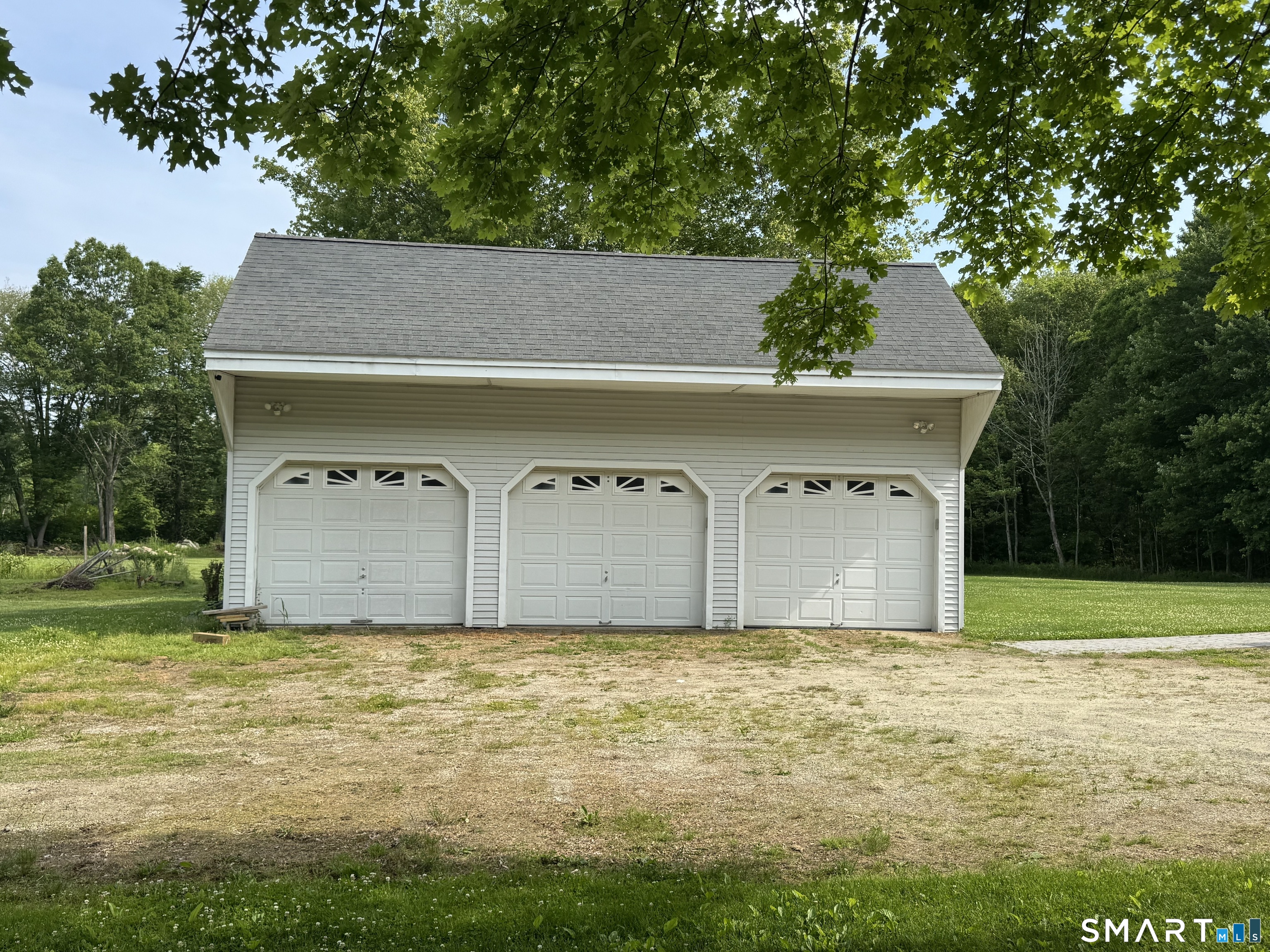 504 Kate Downing Road Plainfield, CT 06374 - Photo 2 of 24
