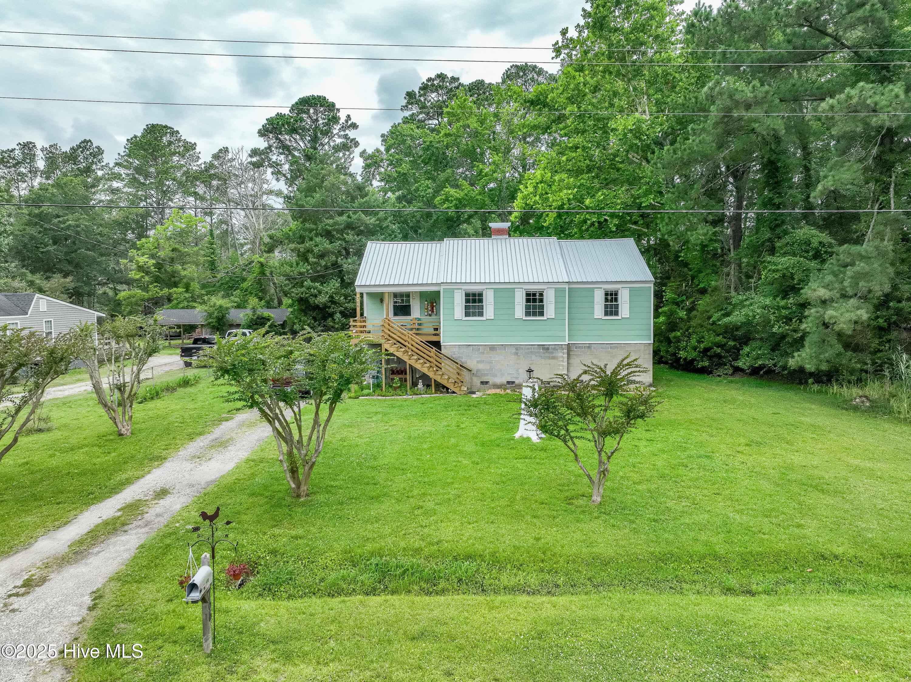 766 Swan Point Road Washington, NC 27889 - Photo 1 of 41 001 Main Front