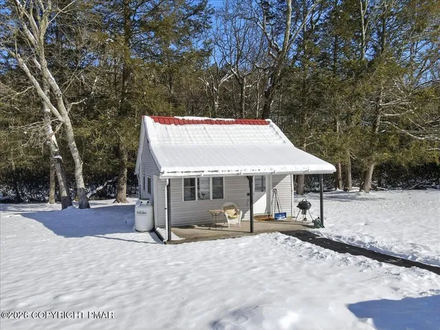 $2,200,000 | 306 Merwinsburg Road, Effort, PA 18330