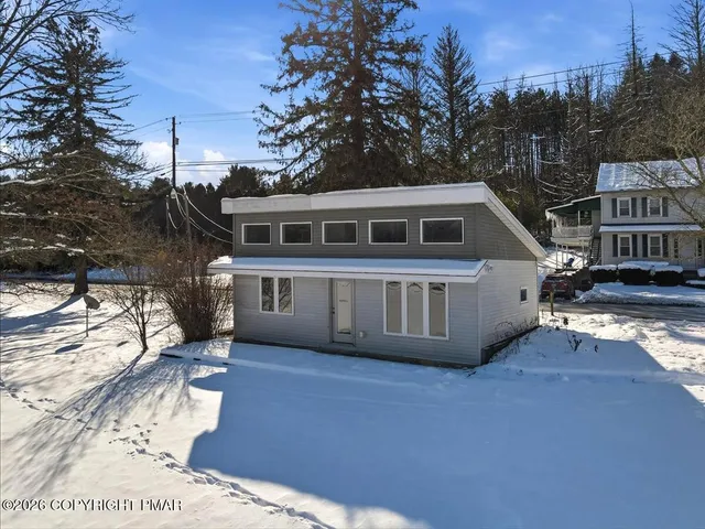 $2,200,000 | 306 Merwinsburg Road, Effort, PA 18330