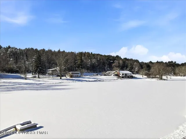 $2,200,000 | 306 Merwinsburg Road, Effort, PA 18330