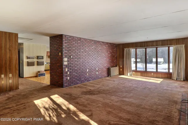 $2,200,000 | 306 Merwinsburg Road, Effort, PA 18330