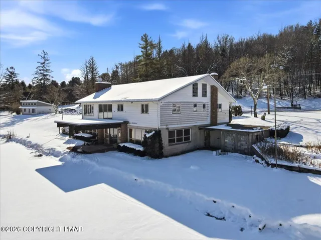 $2,200,000 | 306 Merwinsburg Road, Effort, PA 18330