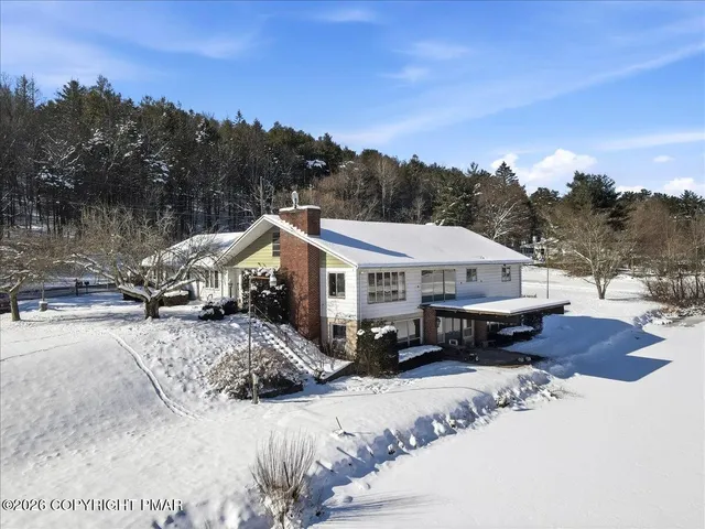 $2,200,000 | 306 Merwinsburg Road, Effort, PA 18330