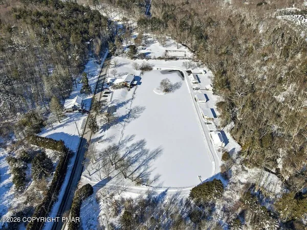 $2,200,000 | 306 Merwinsburg Road, Effort, PA 18330