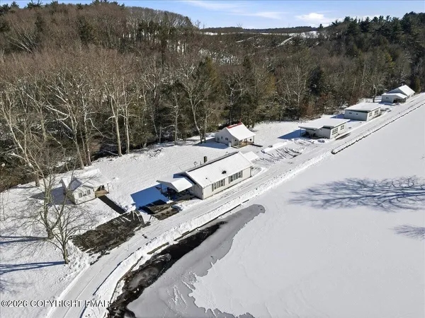 $2,200,000 | 306 Merwinsburg Road, Effort, PA 18330