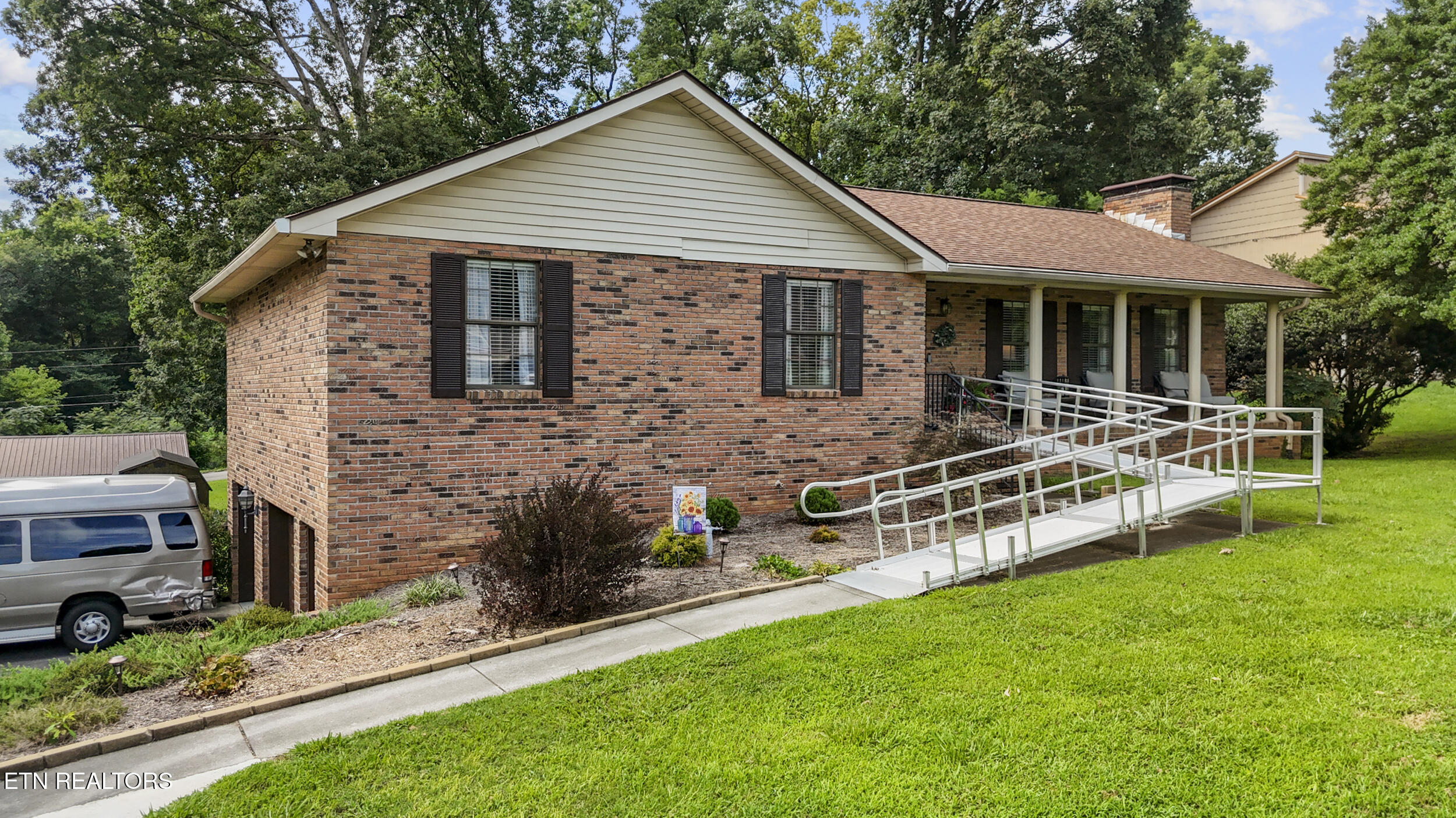 6262 Wintergreen Road Morristown, TN 37814 - Photo 4 of 39 4_dji_20250805163943_0964_d_1