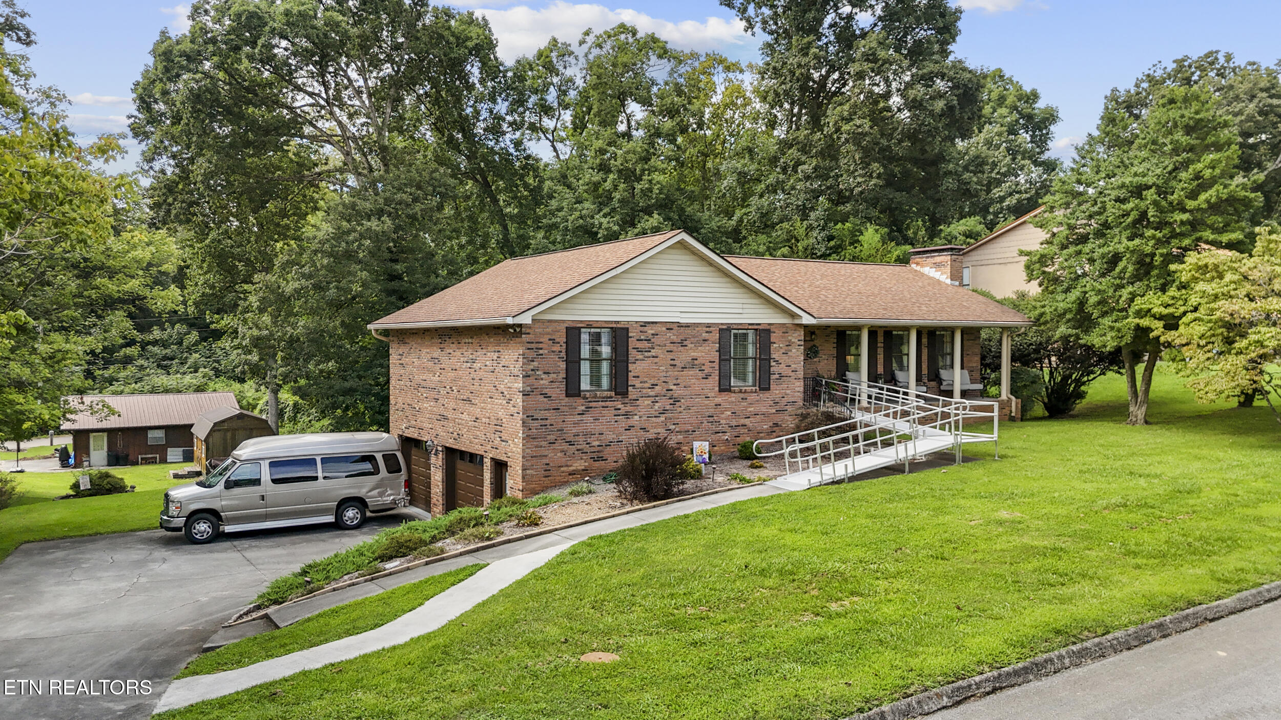 6262 Wintergreen Road Morristown, TN 37814 - Photo 6 of 39 6_dji_20250805163957_0967_d_1