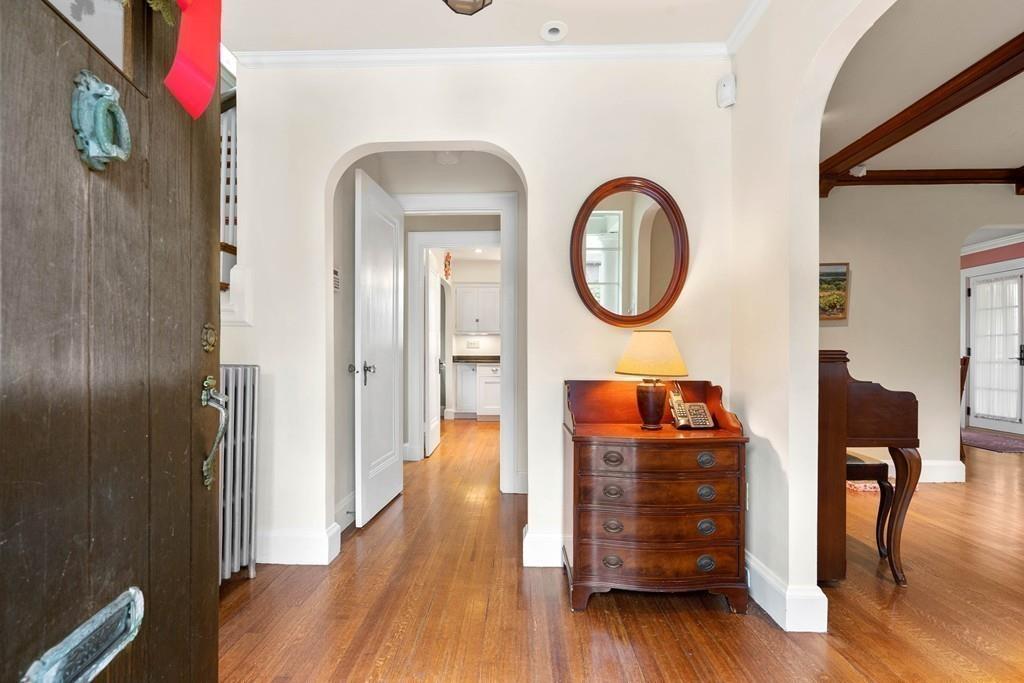 52 Glendale Road Belmont, MA 02478 - Photo 2 of 26 Gallery Image 2