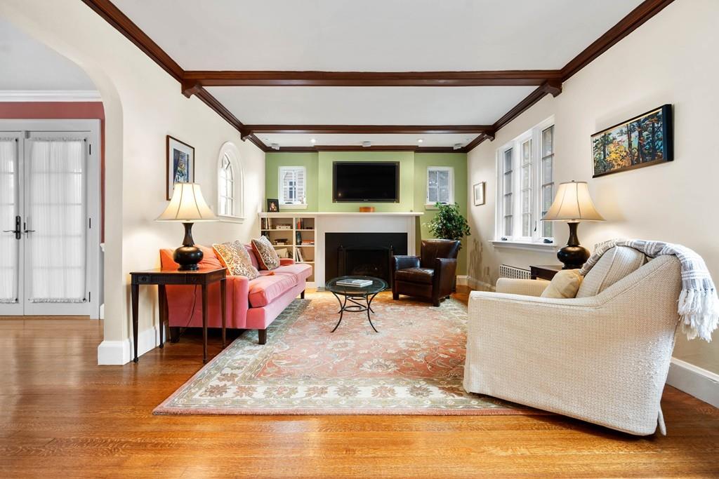 52 Glendale Road Belmont, MA 02478 - Photo 4 of 26 Gallery Image 4