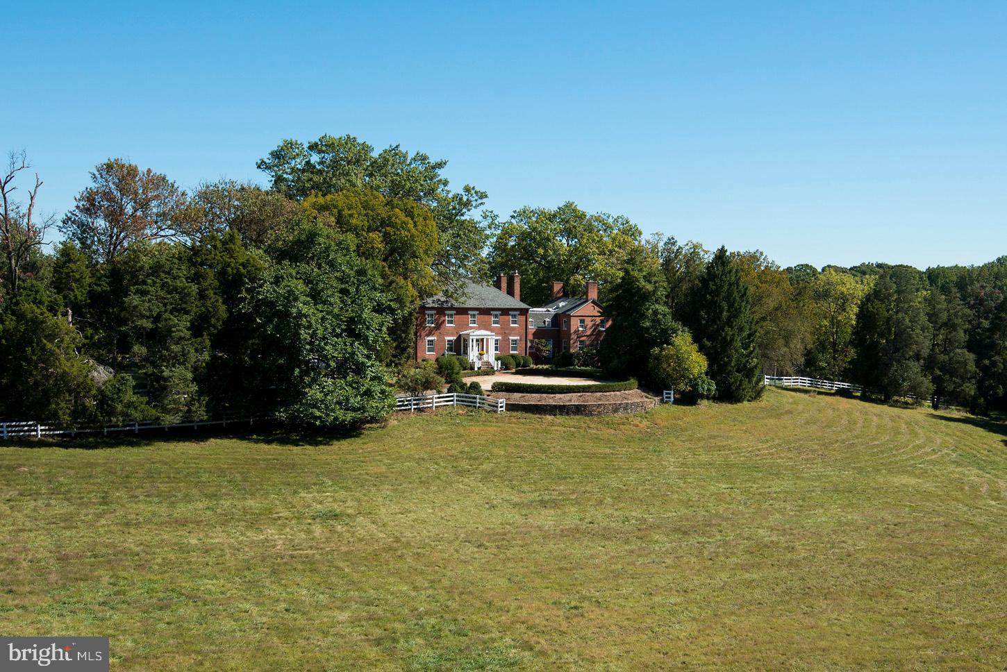 9414 Georgetown Pike Great Falls, VA 22066 - Photo 37 of 38