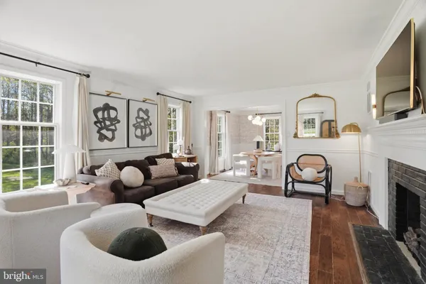 $925,000 | 6876 Mink Hollow Road, Highland, MD 20777