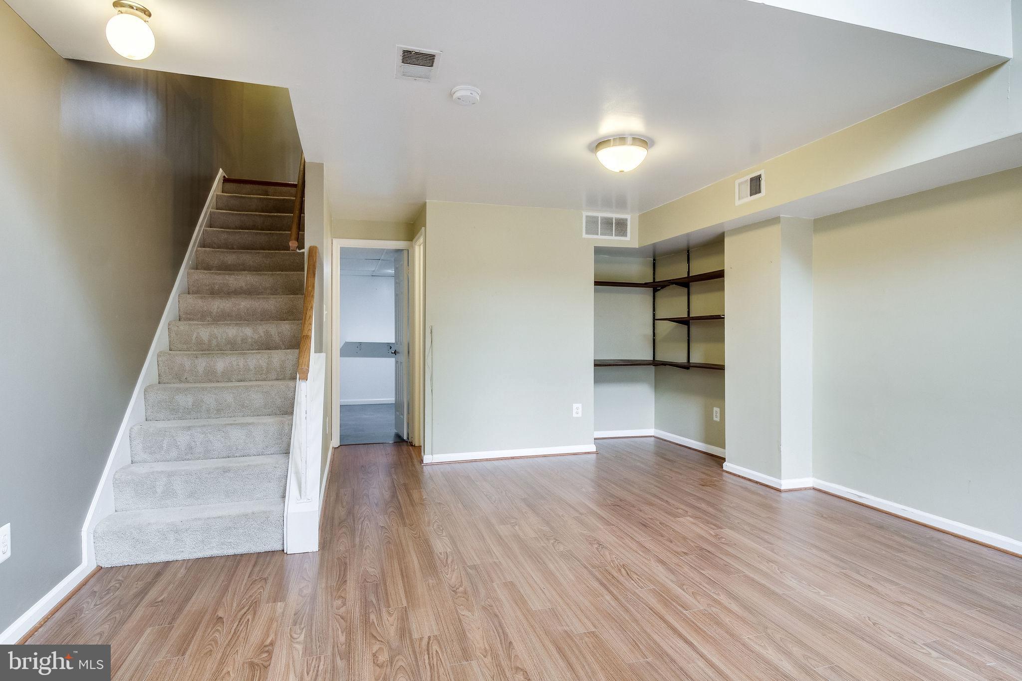 8478 Springfield Oaks Drive Springfield, VA 22153 - Photo 13 of 87