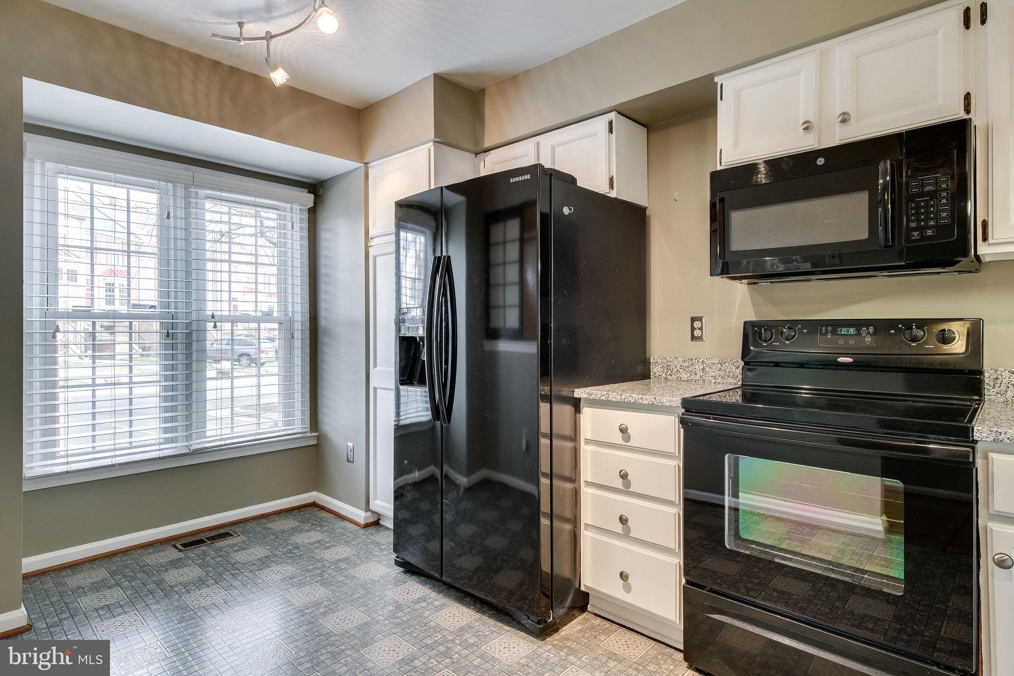 8478 Springfield Oaks Drive Springfield, VA 22153 - Photo 28 of 87