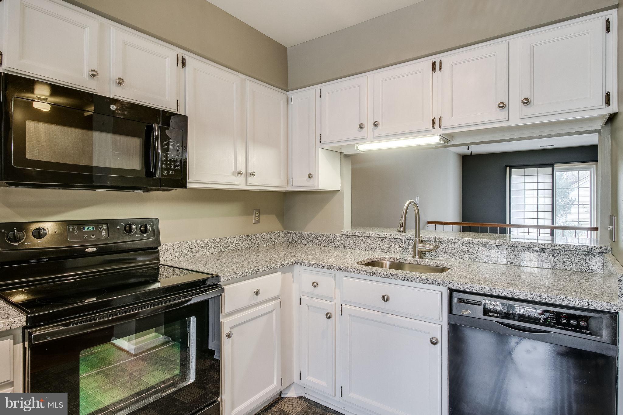 8478 Springfield Oaks Drive Springfield, VA 22153 - Photo 29 of 87