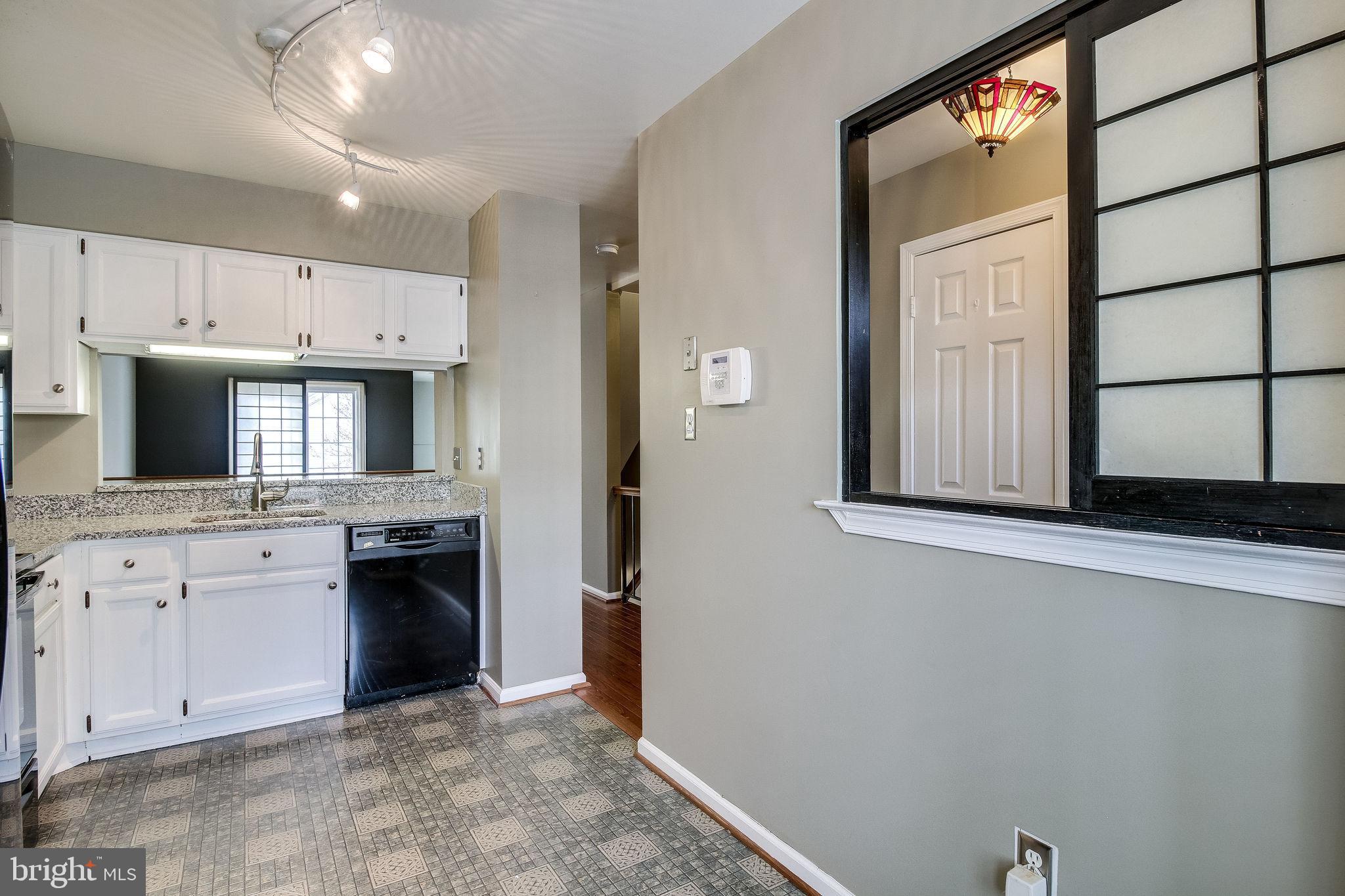 8478 Springfield Oaks Drive Springfield, VA 22153 - Photo 31 of 87