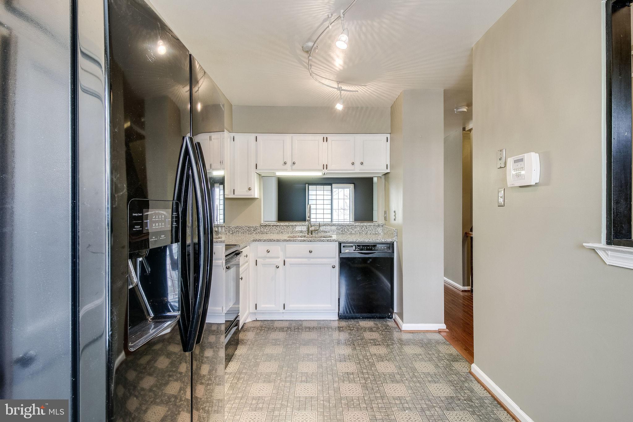 8478 Springfield Oaks Drive Springfield, VA 22153 - Photo 35 of 87