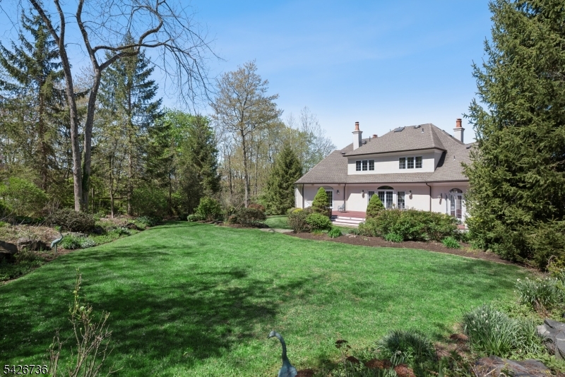110 Chelsea Watchung, NJ 07069 - Photo 36 of 43