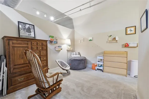 $280,000 | 200 Main Street, Unit 410, Kansas City, MO 64105