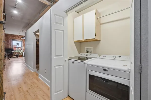 $280,000 | 200 Main Street, Unit 410, Kansas City, MO 64105