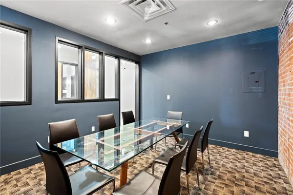 $280,000 | 200 Main Street, Unit 410, Kansas City, MO 64105