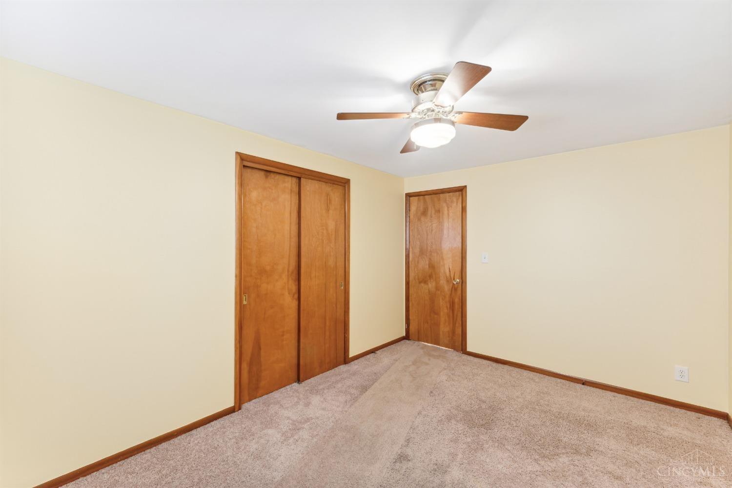 8318 Hendrickson Road Middletown, OH 45044 - Photo 19 of 41
