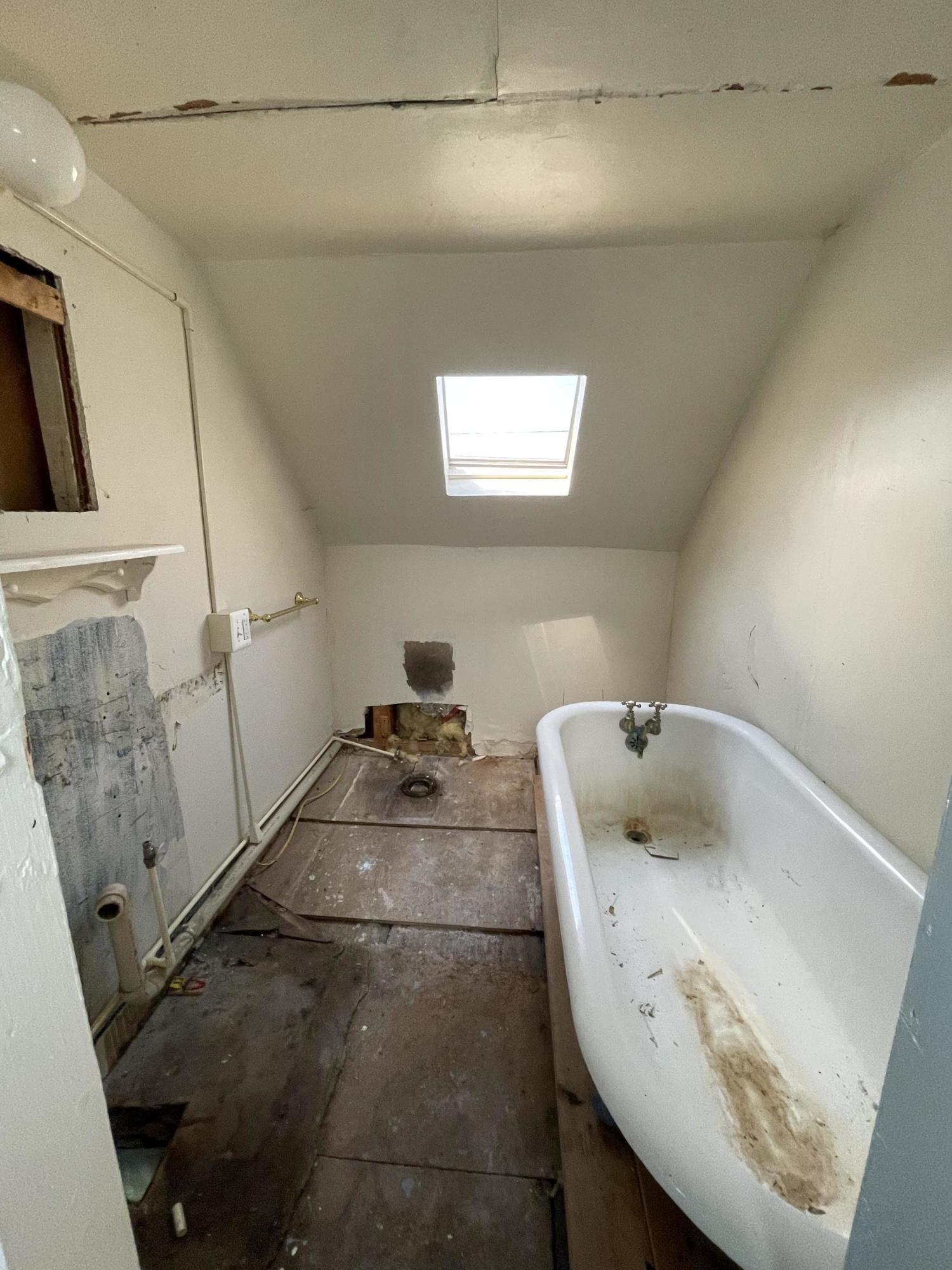 230 Oak Point Road Trenton, ME 04605 - Photo 34 of 59 7067586F-A6E8-4692-8638-C7BFF7704A73