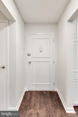 $2,000 | 7420 Lakeview Drive, Unit W205, Bethesda, MD 20817