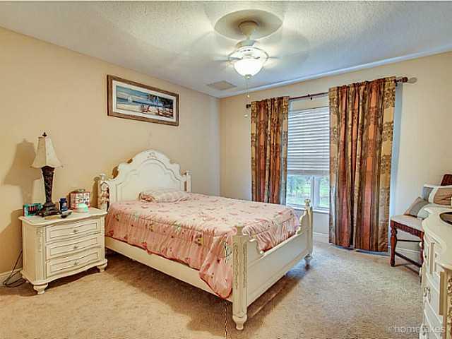 2672 Southwest Windship Way Stuart, FL 34997 - Photo 9 of 13 Gallery Image 9