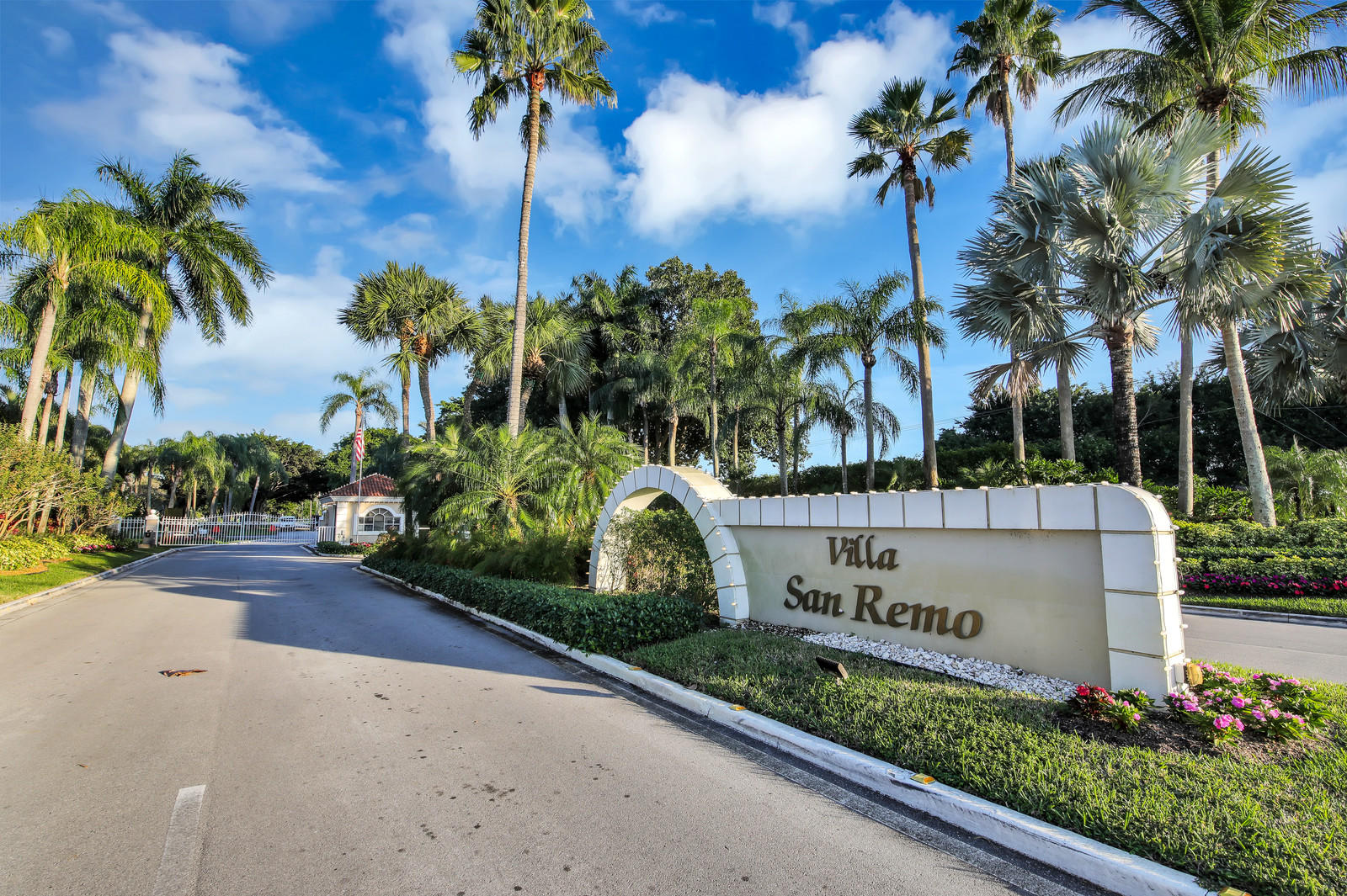8602 Vía Giula Boca Raton, FL 33496 - Photo 27 of 27 Entry to San Remo